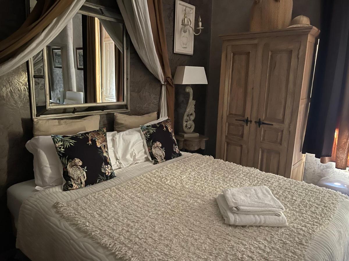 Les Chambres De Amelie B&B Bolonia Exterior foto