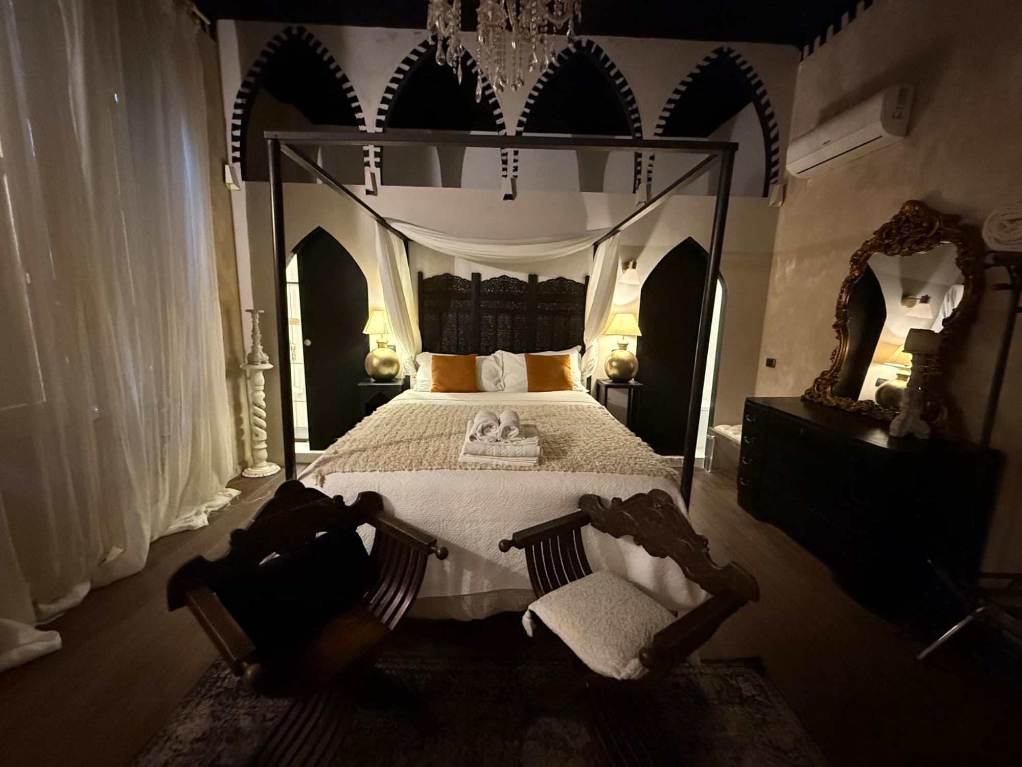 Les Chambres De Amelie B&B Bolonia Exterior foto