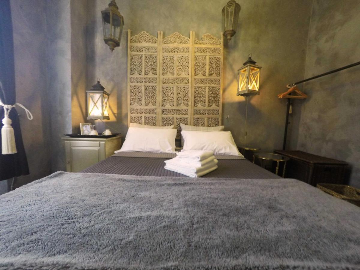 Les Chambres De Amelie B&B Bolonia Exterior foto