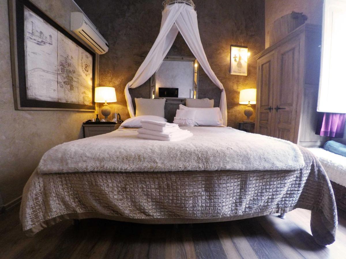 Les Chambres De Amelie B&B Bolonia Exterior foto